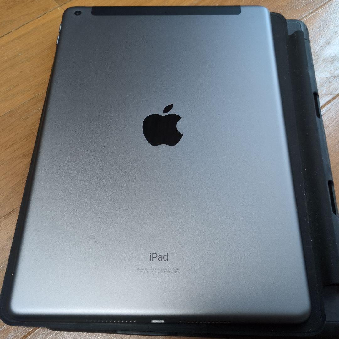 Apple iPad 第8世代 32GB Cellular 箱あり 本体のみ