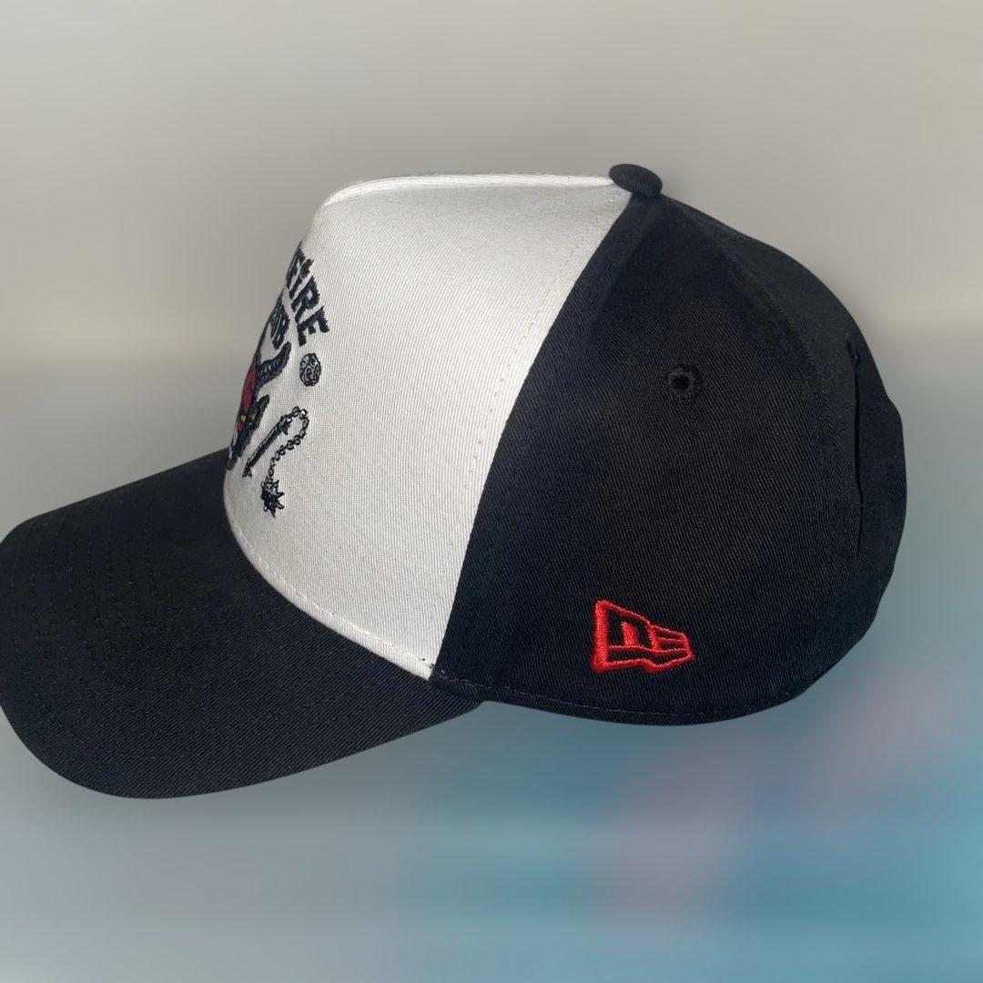 NEW ERA ストレンジャーシングス ヘルファイアクラブ キャップ