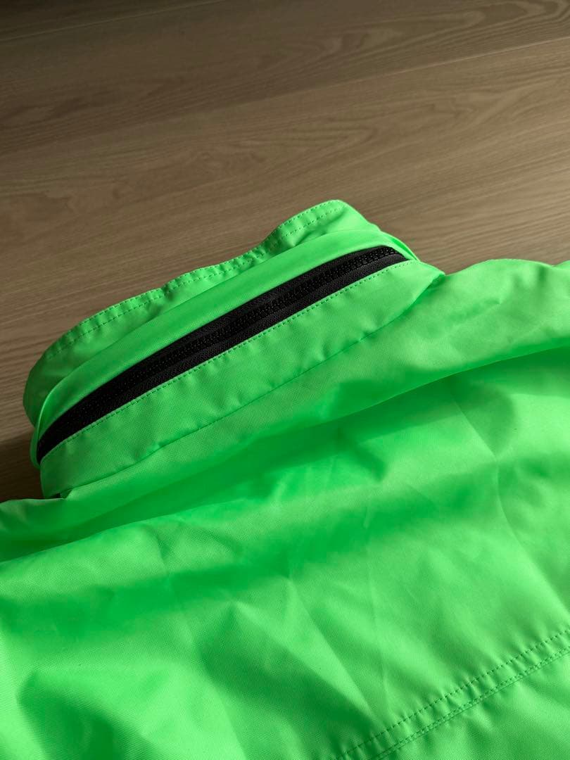BALENCIAGA 蛍光ライトグリーン アウタージャケット