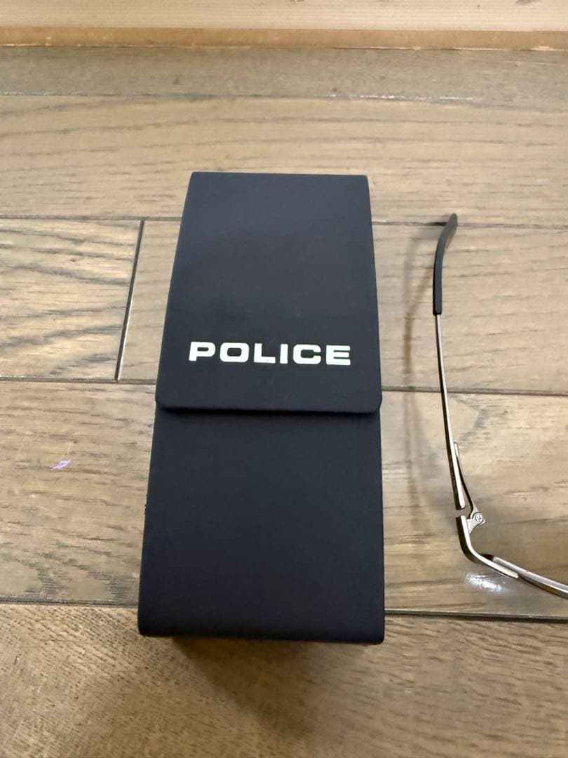 POLICE サングラス　SPLM29J 627P
