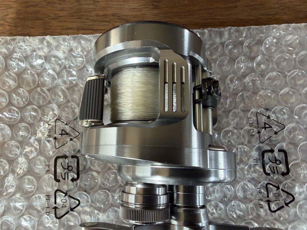 リール SHIMANO CALCUTTA CONQUEST DC 100HG