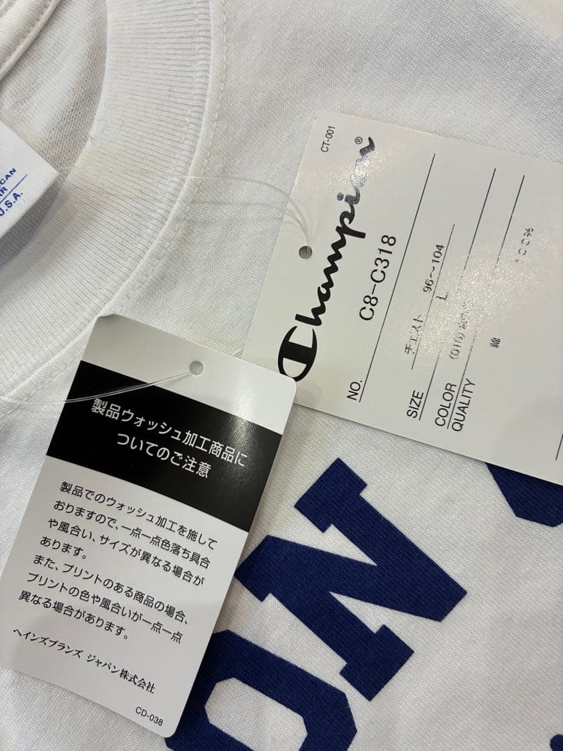 【新品】チャンピオン×ドラゴンクエスト コラボ Tシャツ Lホワイト