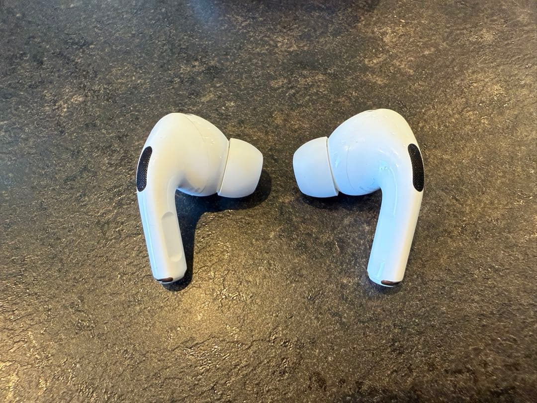 AirPods Pro 第2世代　ワイヤレスイヤホン