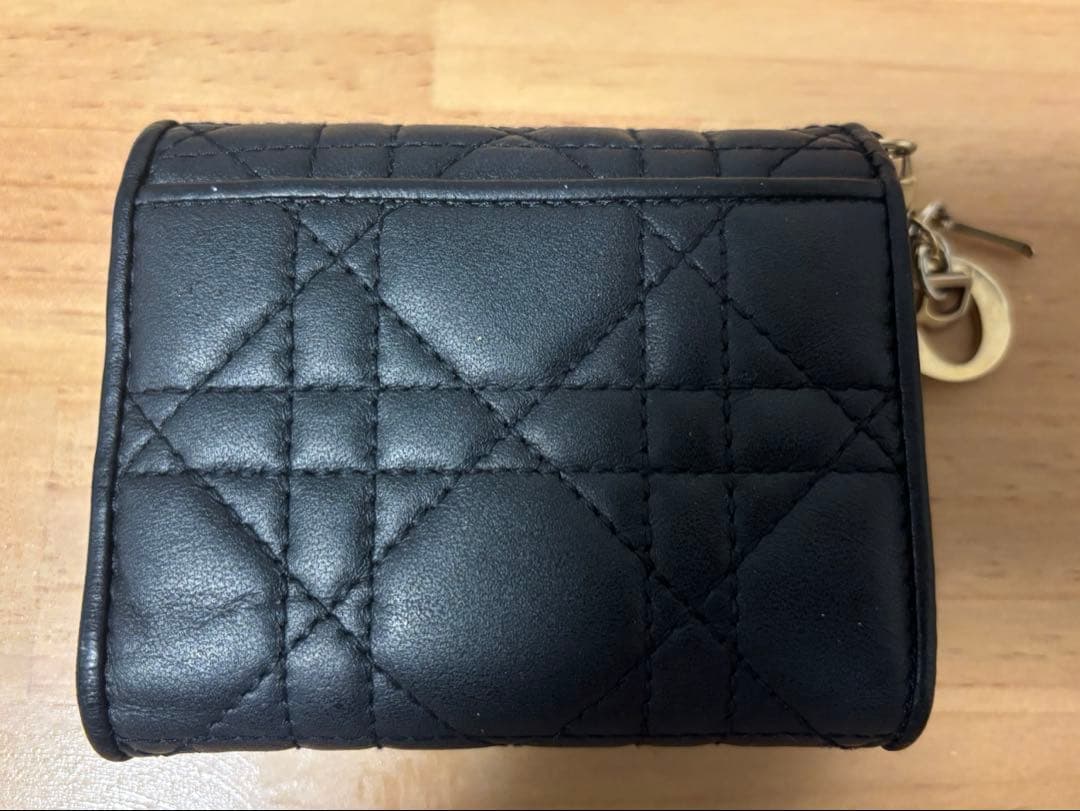 Dior レディディオール カナージュ ラムスキン 三つ折り財布 黒