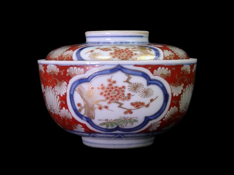 大聖寺伊万里　金襴手　窓絵　松竹梅の図　大振蓋茶碗　B094AS-DCc