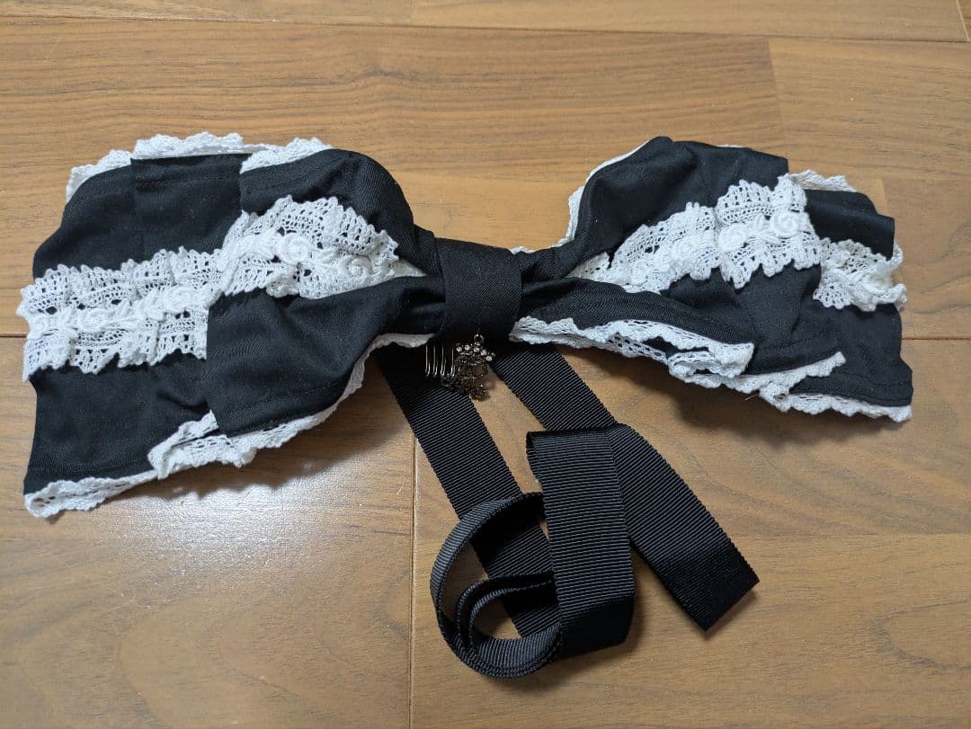 Alice and the Pirates Dolly Ribbon シロクロ