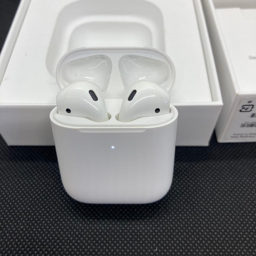 純正未使用　Airpods 第ニ世代　MRXJ2J/A