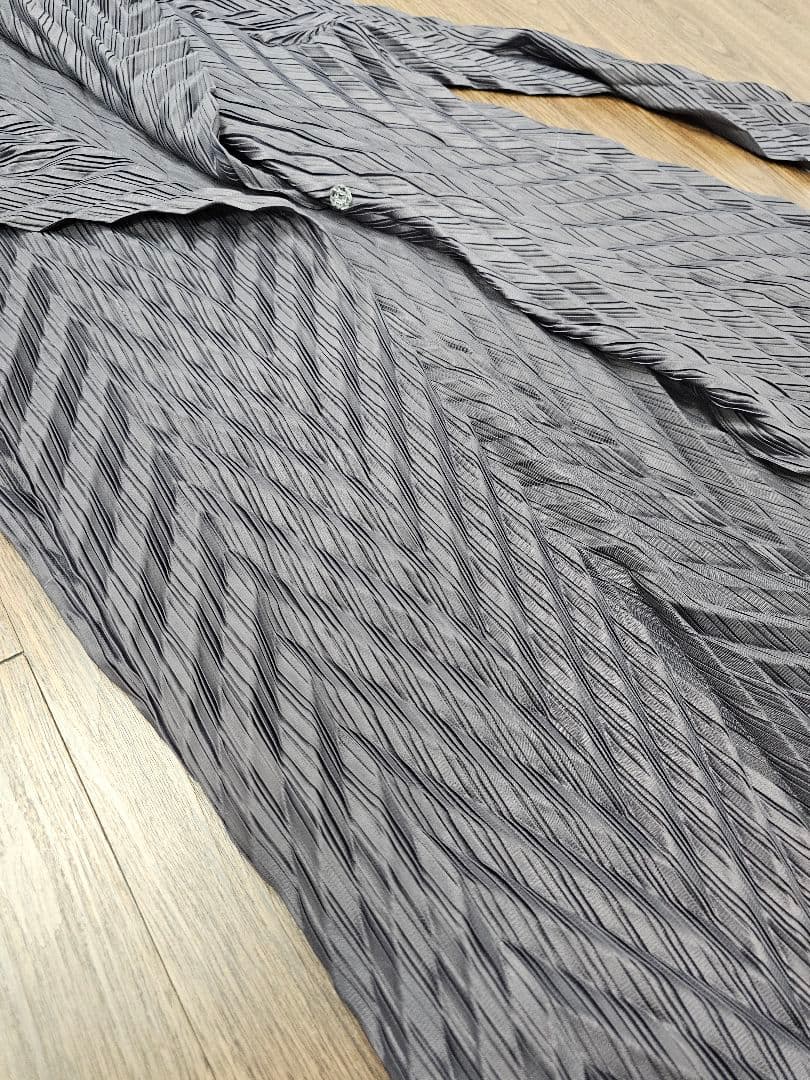新品未使用★プリーツコート　93