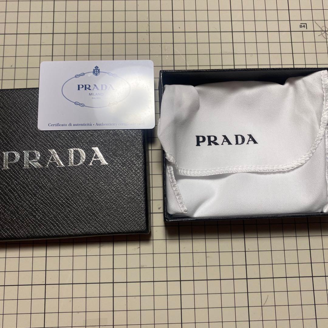 PRADA サフィアーノレザー 二つ折り財布 ネイビー