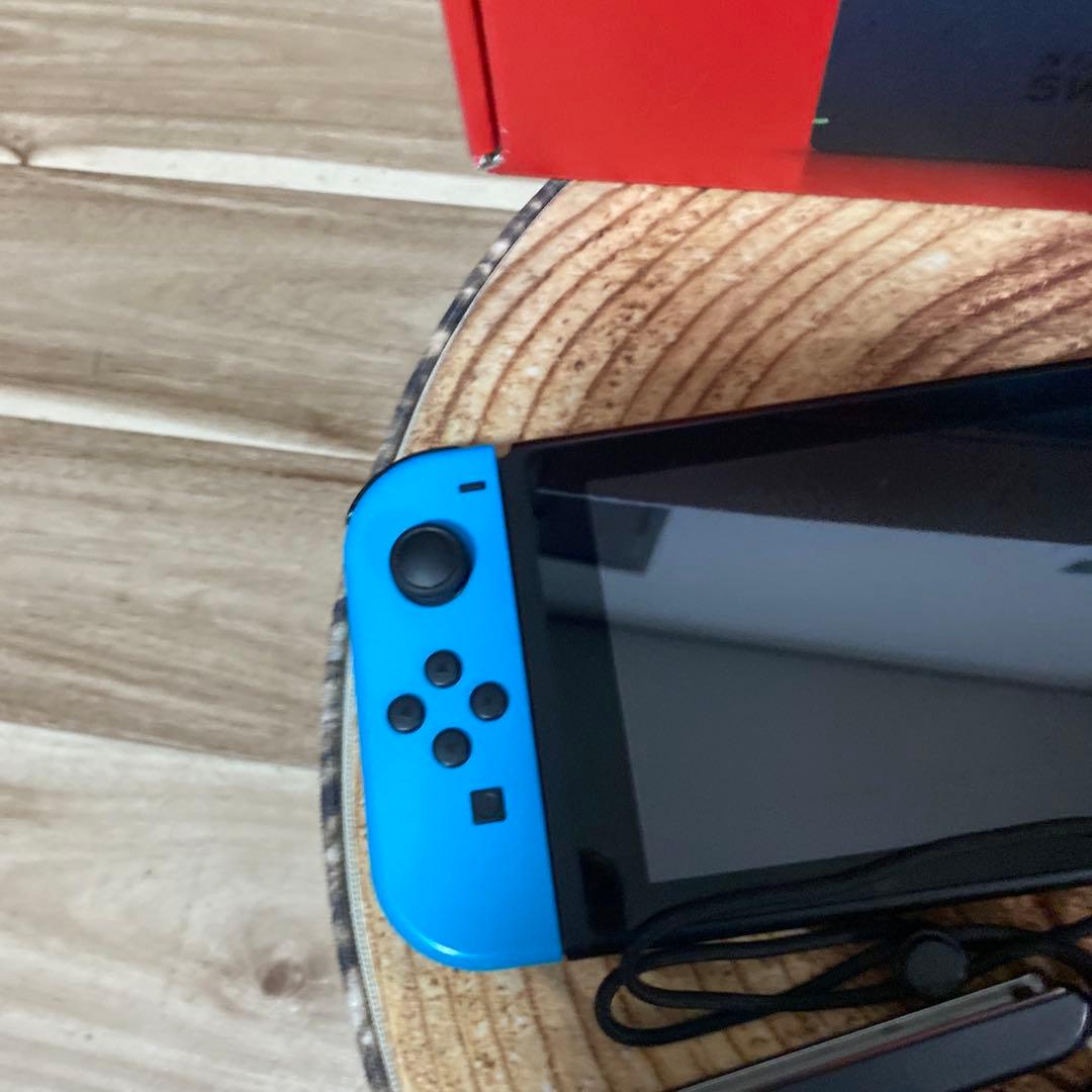 Nintendo Switch ニンテンドースイッチ本体　ネオン ②