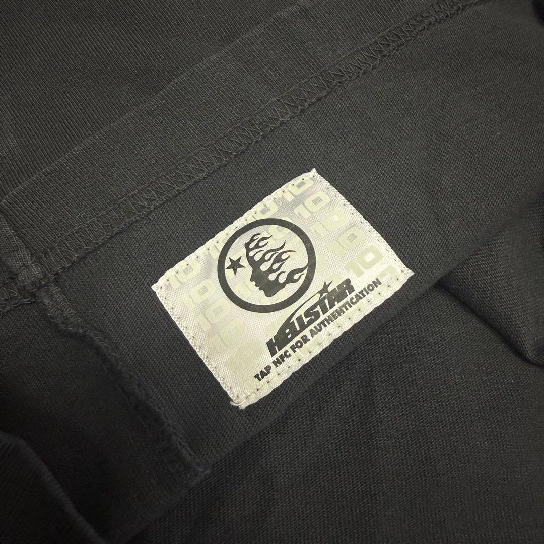 デケ出品