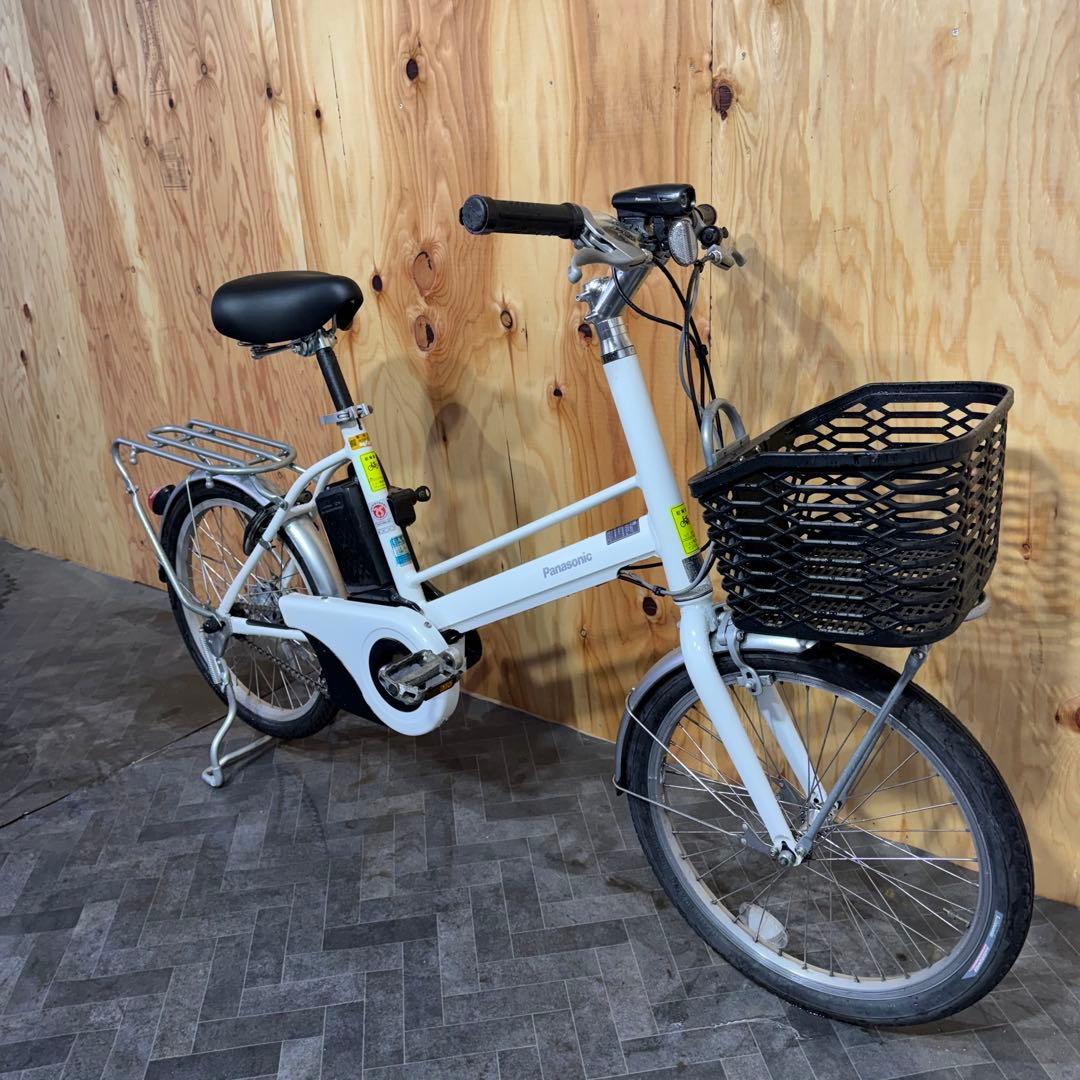 ホワイト 電動アシスト自転車 前バスケット付き バッテリー12ah