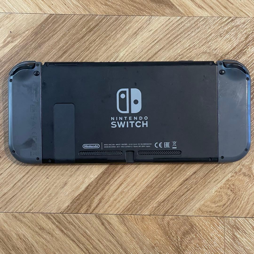 Nintendo Switch 本体・Joy-Con・スタンド・SDカード付