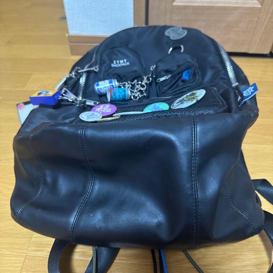 レ*︎様 【改良版】ずとまよ バックパック リュック 缶バッジ ストラップ bl