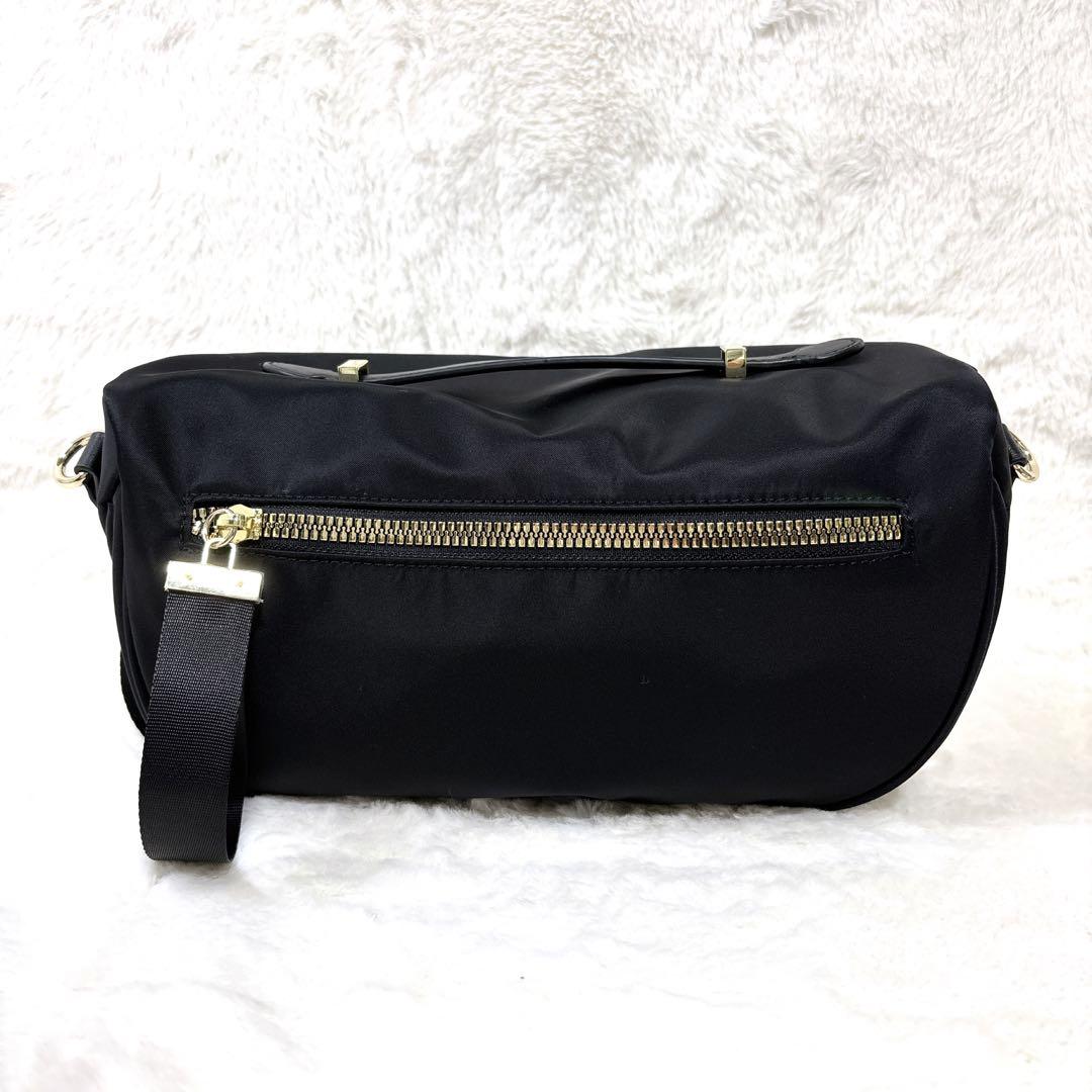 【美品】PECHINCHAR ペシンシャ メタルファスナー ショルダーバッグ 黒
