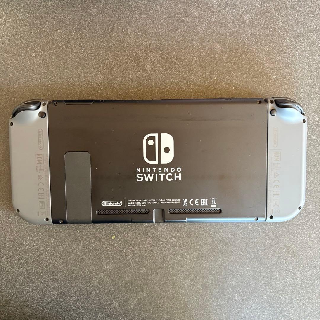 ハ*ア様 Nintendo Switch グレー 本体