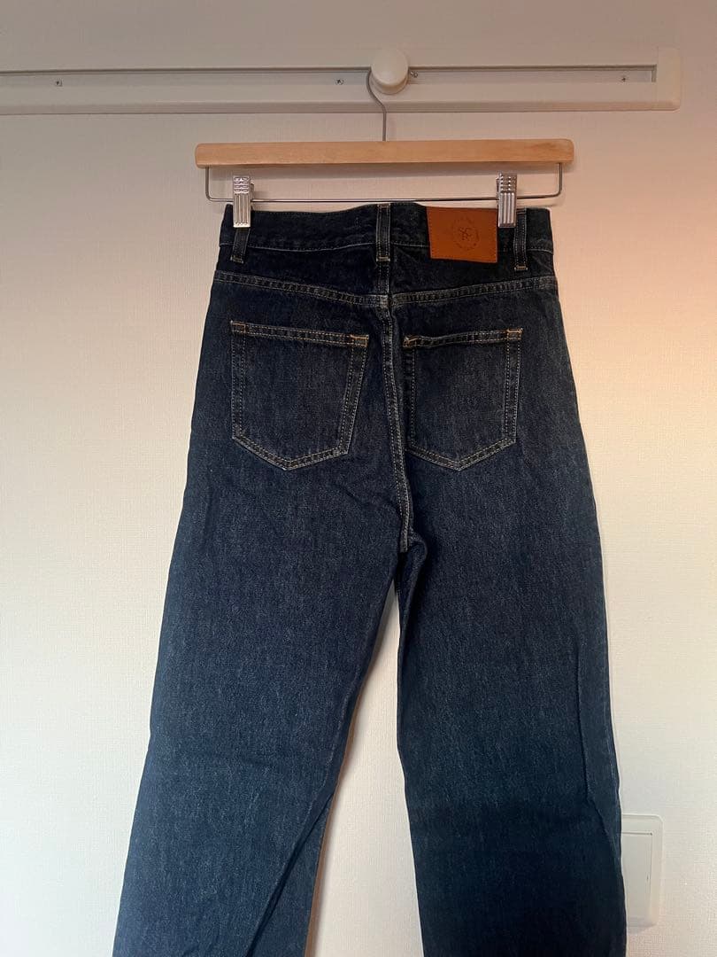 Sporty&Rich ルーズフィットハイウエストデニムパンツ