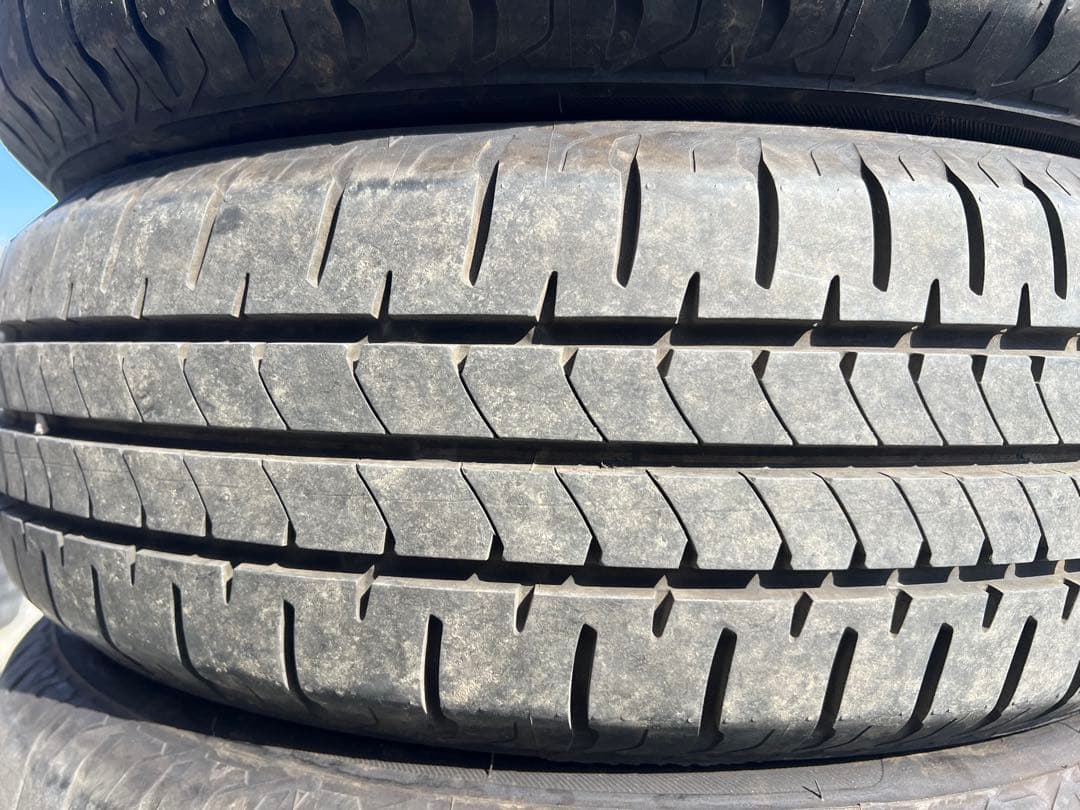ブリヂストン　ニューノ　185/65r15 23年製　4本　バリ山　美品