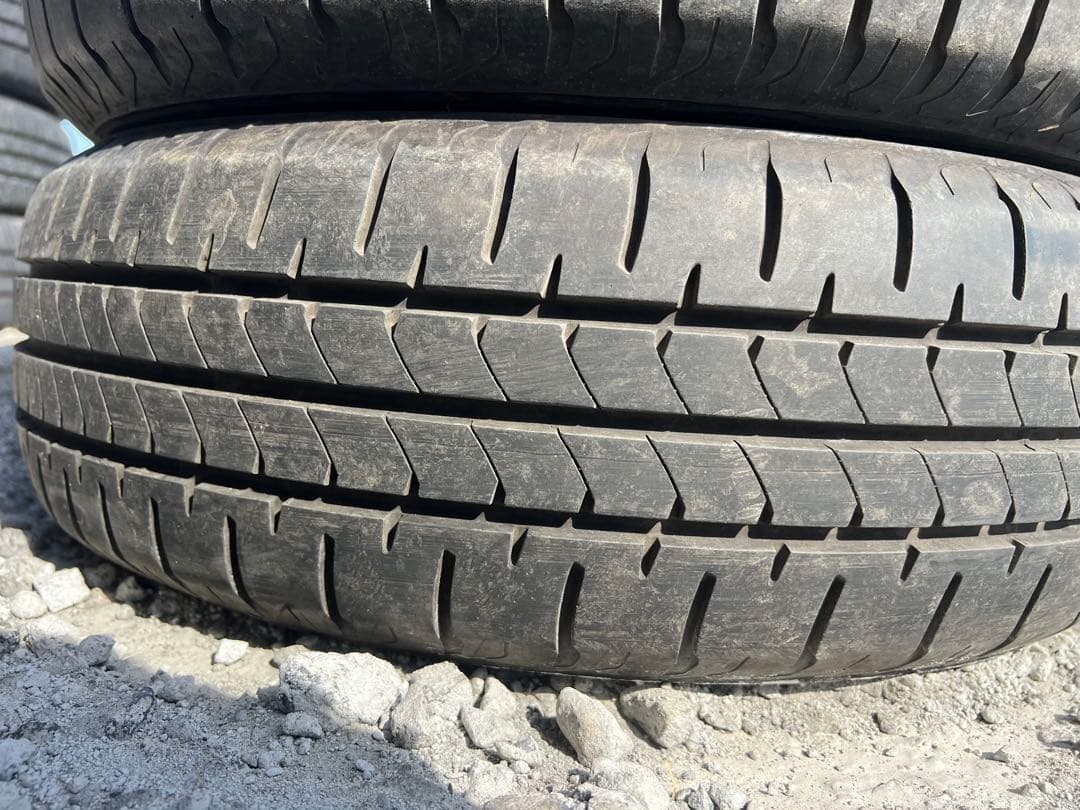 ブリヂストン　ニューノ　185/65r15 23年製　4本　バリ山　美品