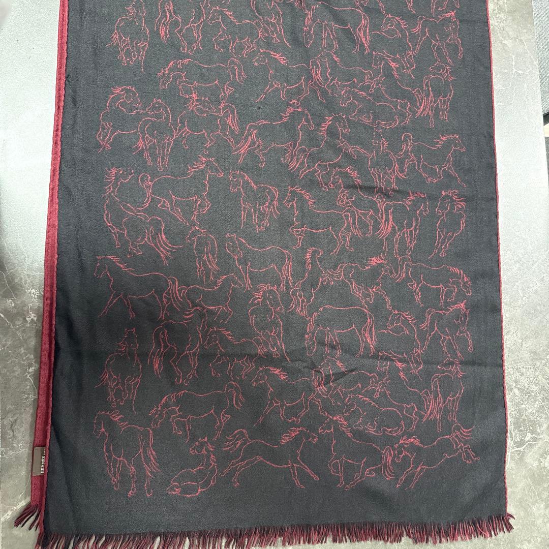 最終値下げ中〜ヴィンテージ　HERMES　馬の刺繍 ストール