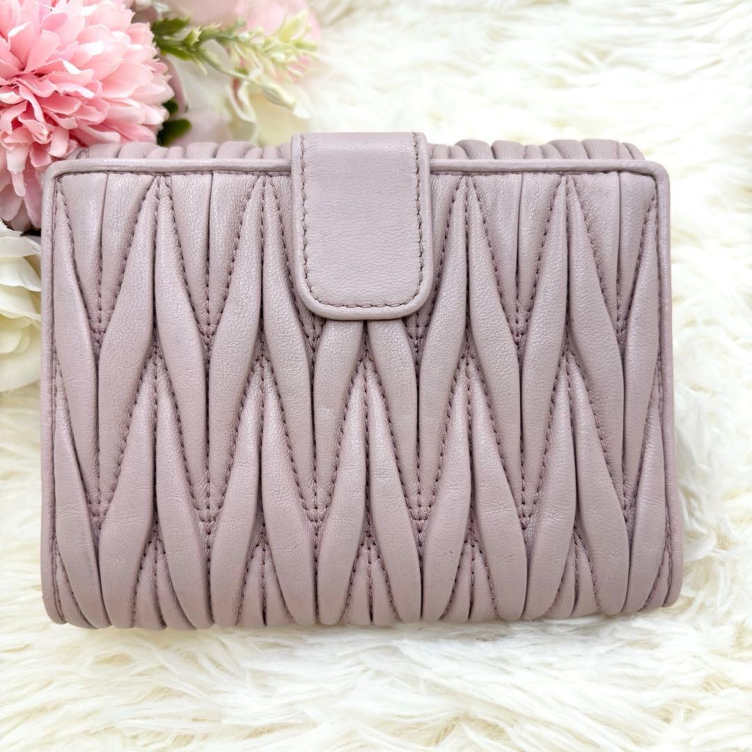 極美品✨miu miu マテラッセ 折り財布 コンパクト くすみピンク