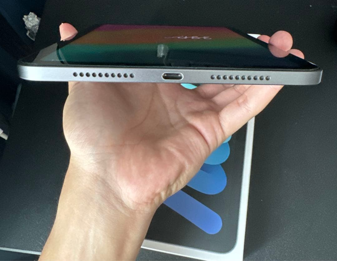 iPad mini6 64G Wi-Fiモデル　スペースグレイ　※保護ガラス付き