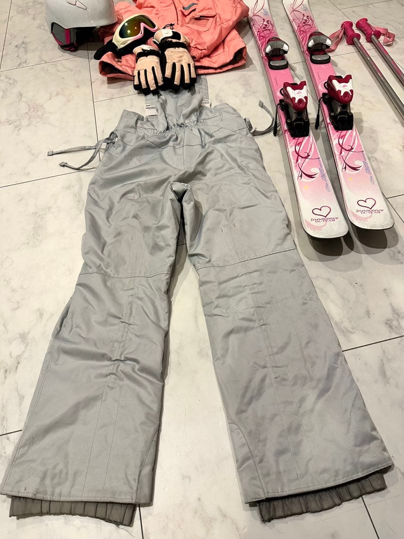 ジュニア用140cm スキー板、ブーツ、6点セット