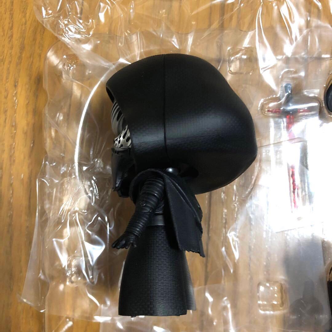 STAR WARS スターウォーズ　カイロ・レン　ねんどろいど　フィギュア