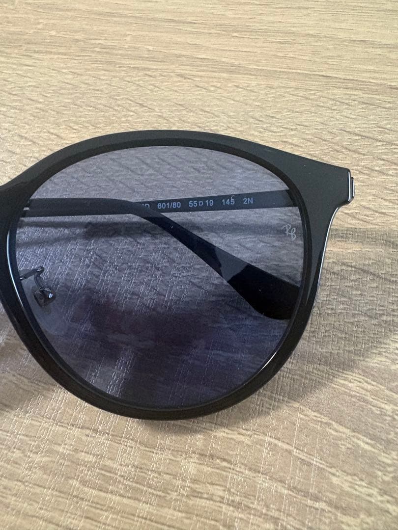 Ray-Ban RB4334D サングラス