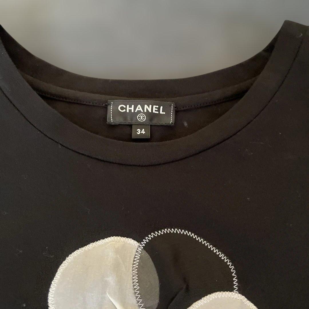 美品　CHANEL ブラック Tシャツ 34 カメリア