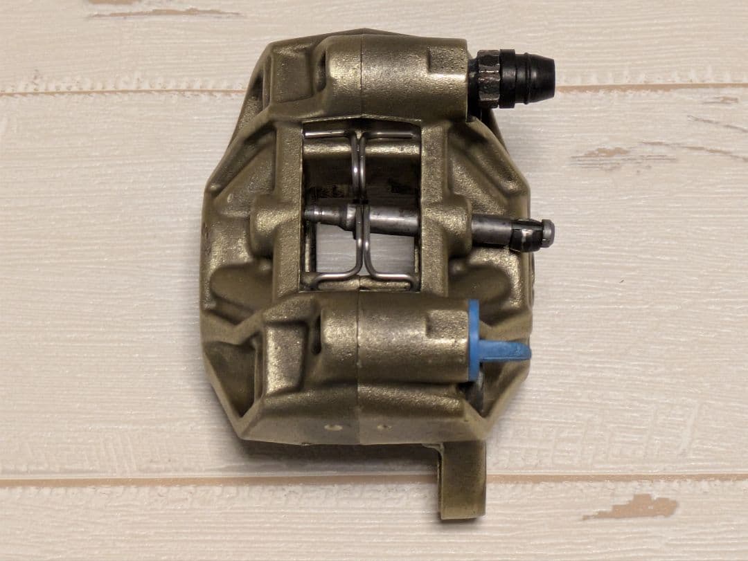 brembo（ブレンボ ）ブレーキキャリパー 32㎜ ピッチ84㎜ 中古品