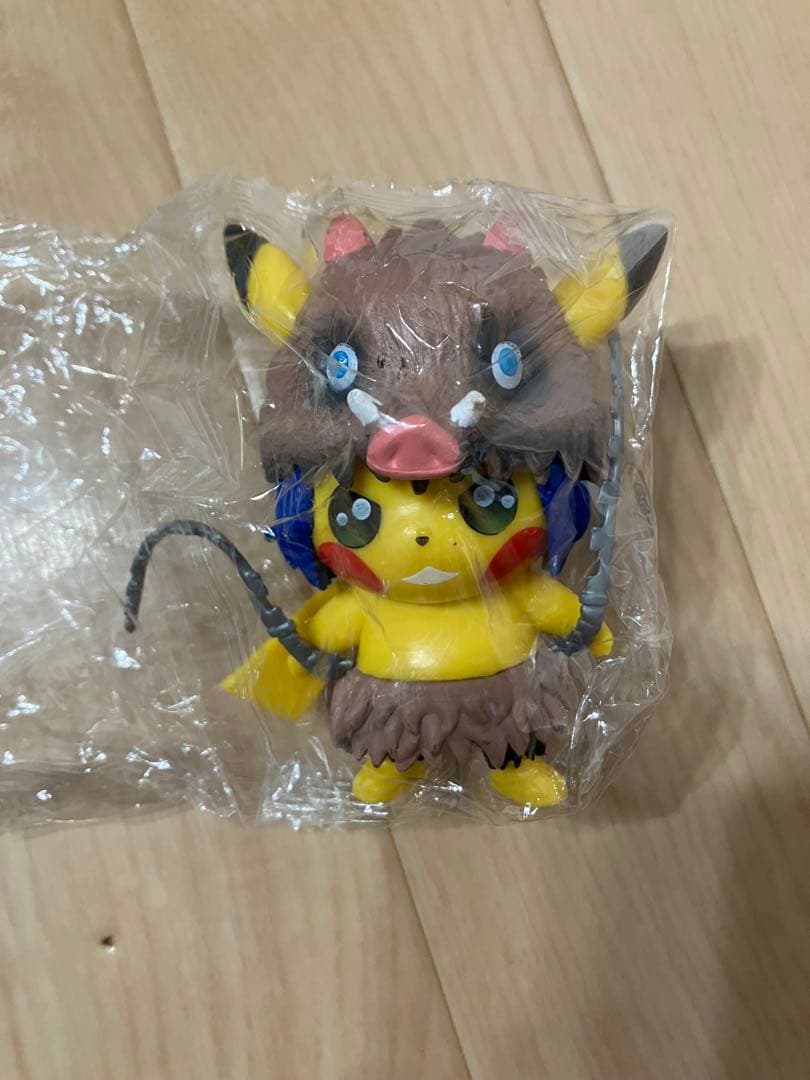 ピカチュウ亜種　フィギュア　ポケモン