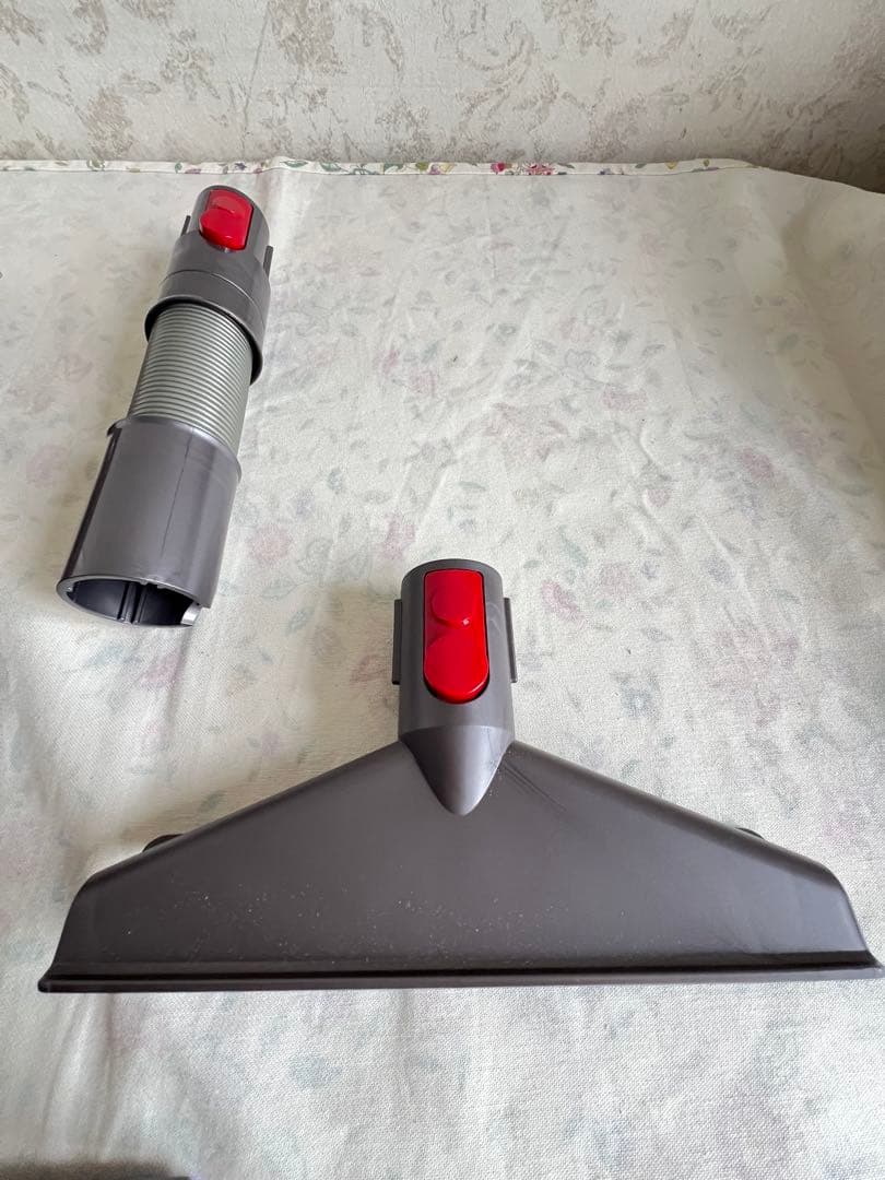 新品未使用　ダイソン　V12パーツ　掃除機ヘッドなど