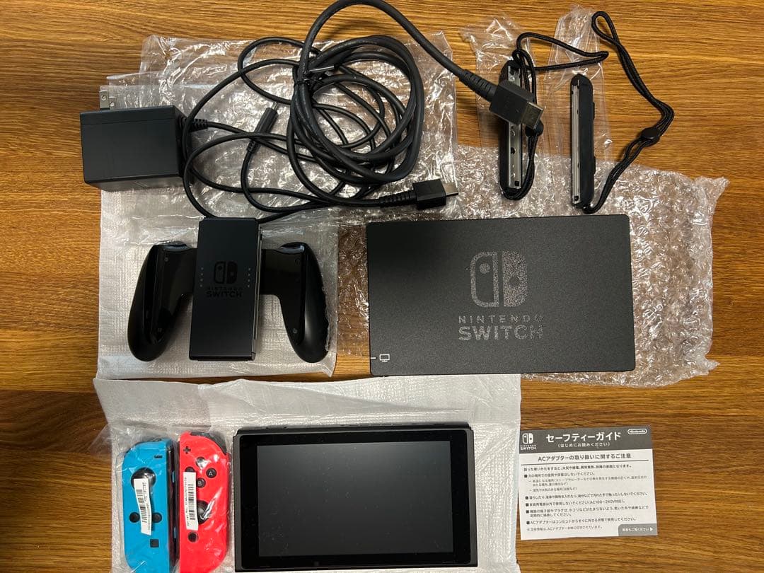 Nintendo Switch ネオンブルー/ネオンレッド 本体HAC-001)
