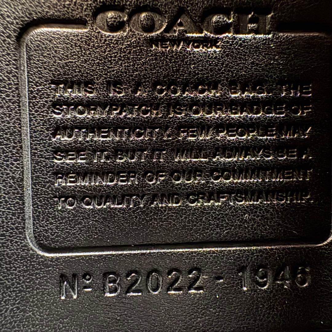 美品 COACH レンジャー ミニパック ボディバッグ 赤