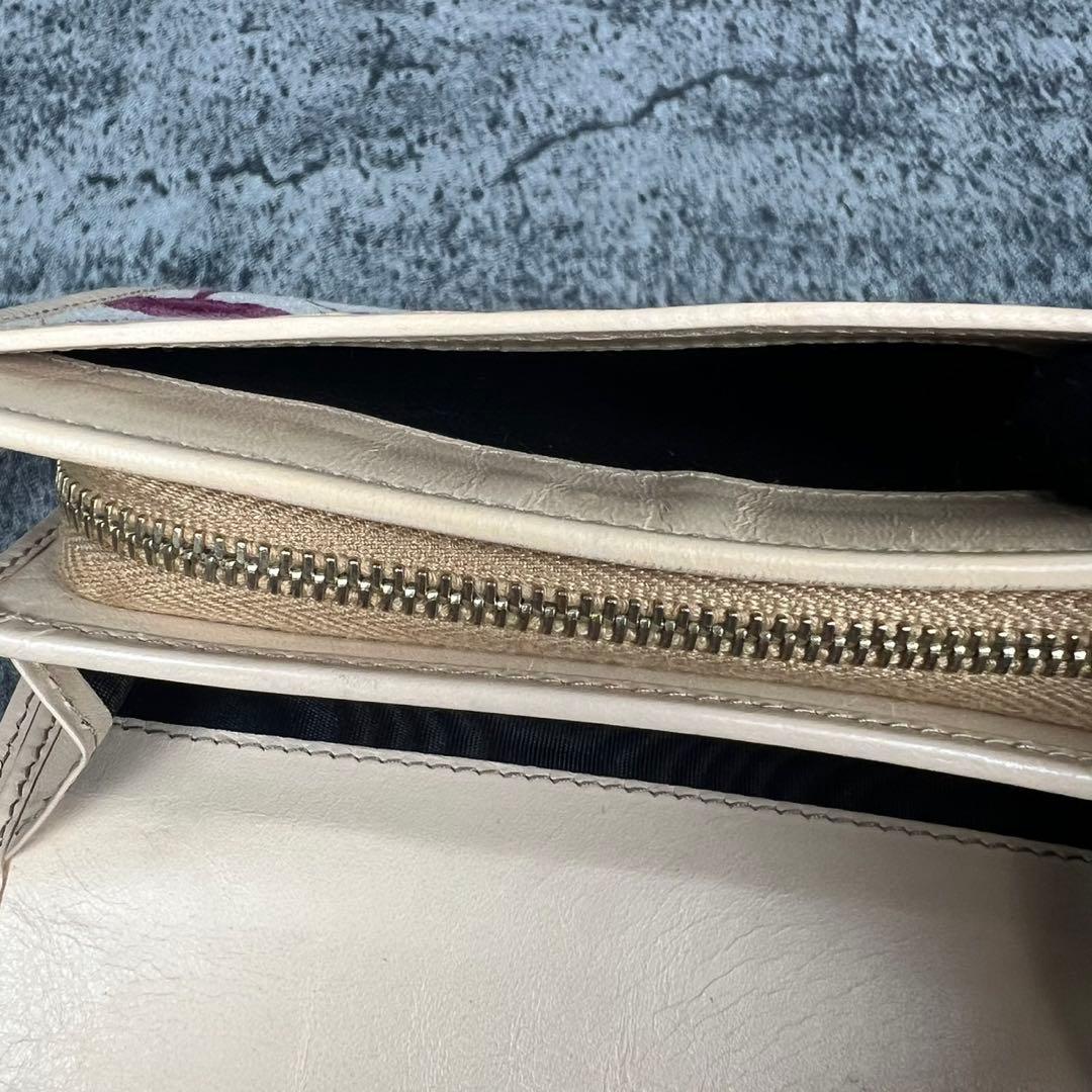 GUCCI キャンバス フラワー 二つ折り財布 花柄 コンパクト