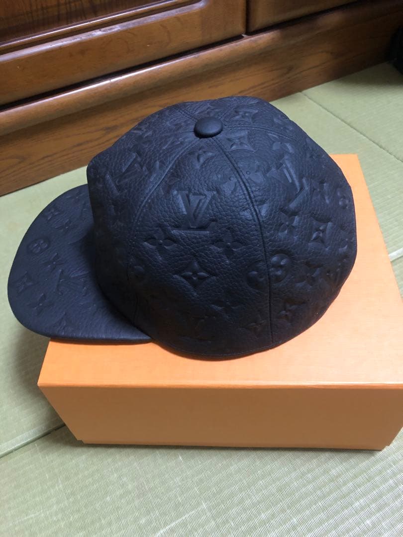 【超美品】LOUIS VUITTON ルイヴィトン モノグラムレザー キャップ黒