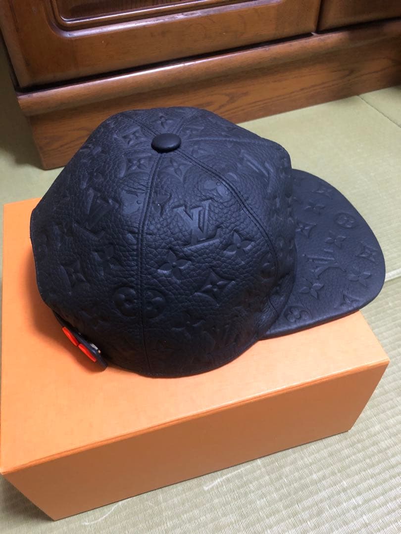 【超美品】LOUIS VUITTON ルイヴィトン モノグラムレザー キャップ黒