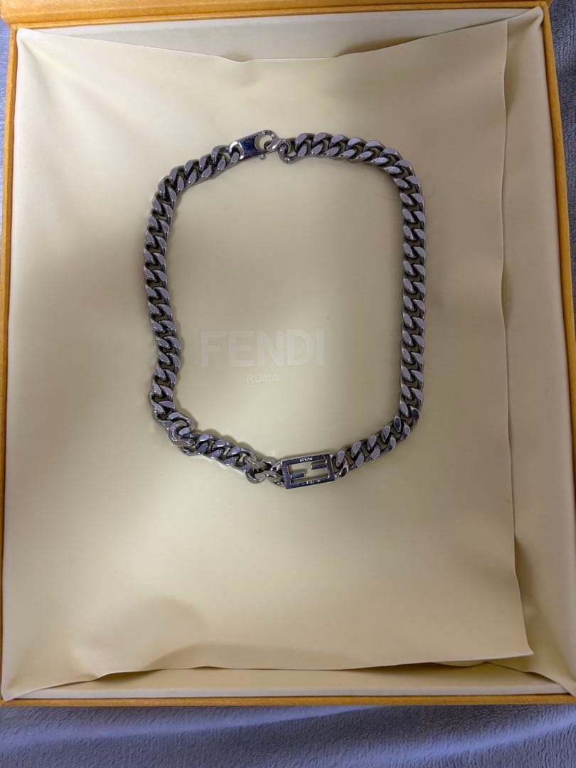 MIra☆FENDI バゲット ネックレス