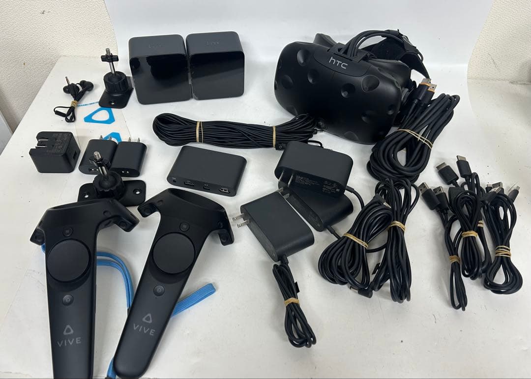 HTC VIVE フルセット　VRヘッドセットセット