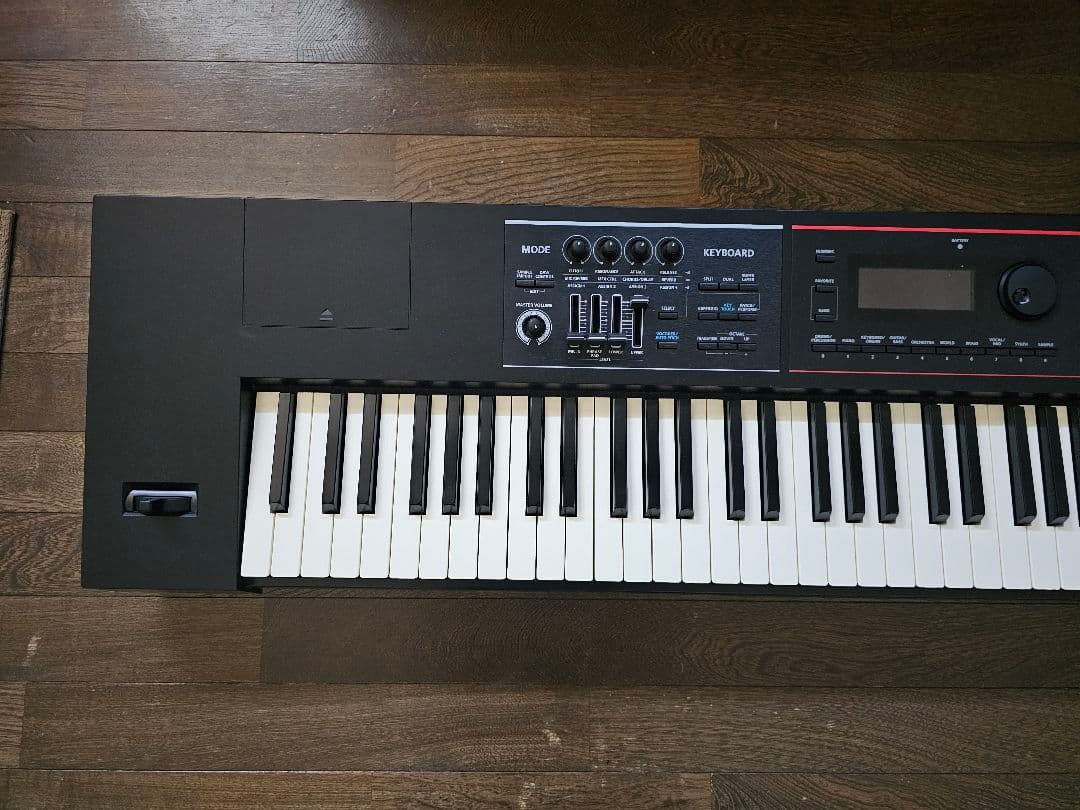 Roland JUNO-DS88 シンセサイザー