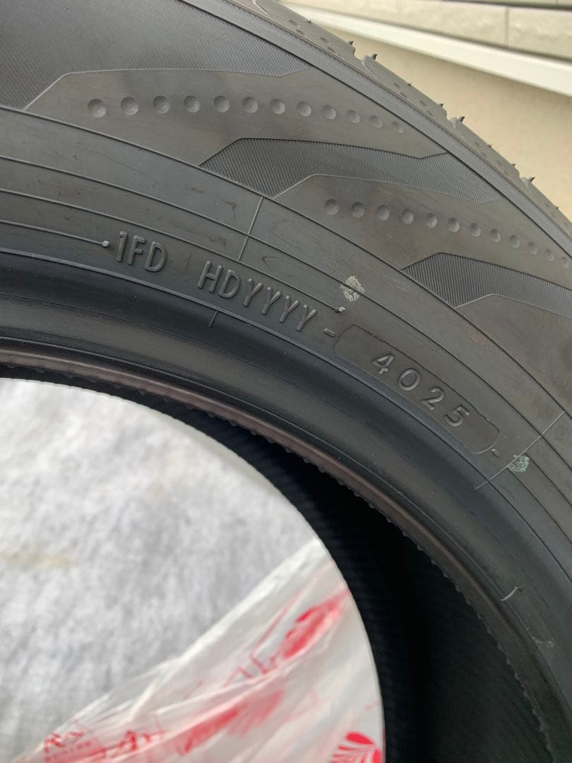 アルファード40系YOKOHAMA 225/60R18 ノーマルタイヤ 新車外し