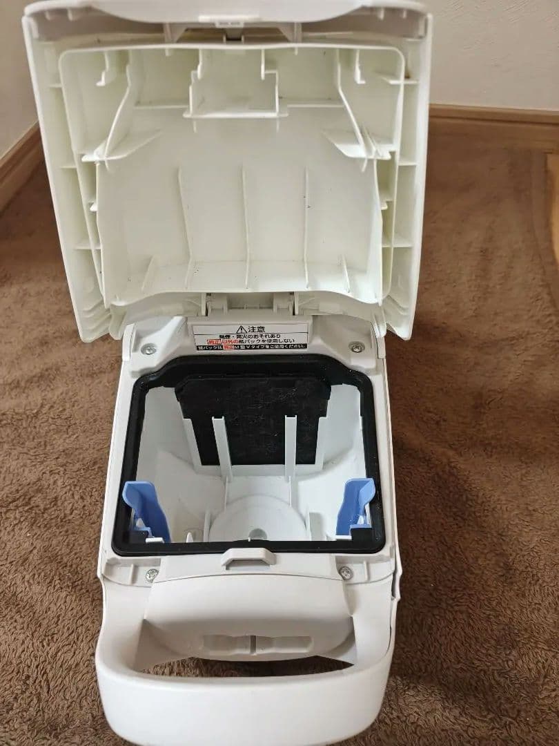 パナソニック人気のJPシリーズ2023年製　紙パック式　MC-JP850K 美品