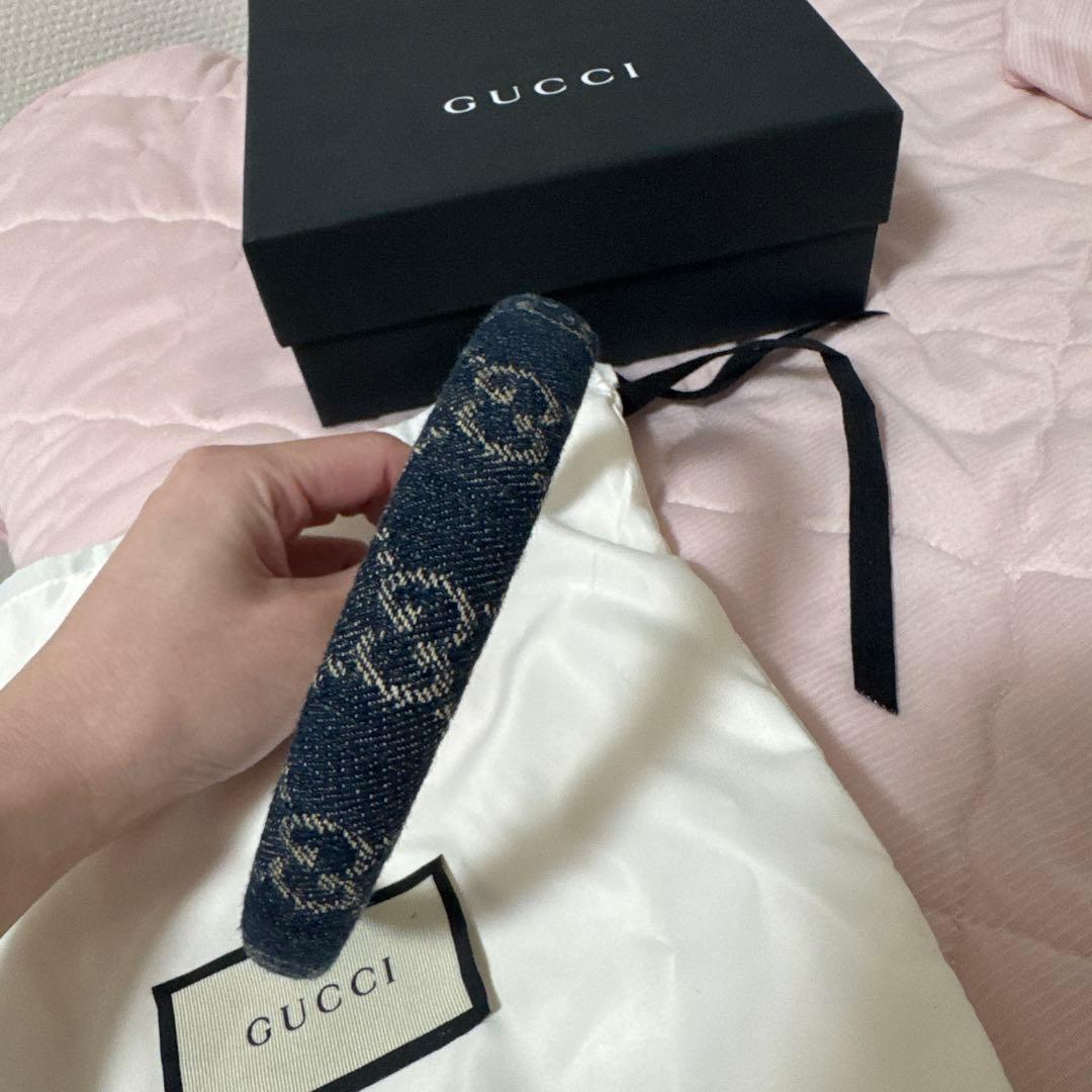 【大人気アイテム‼️】GUCCI カチューシャ　デニム ヘアバンド　大人気アイテム