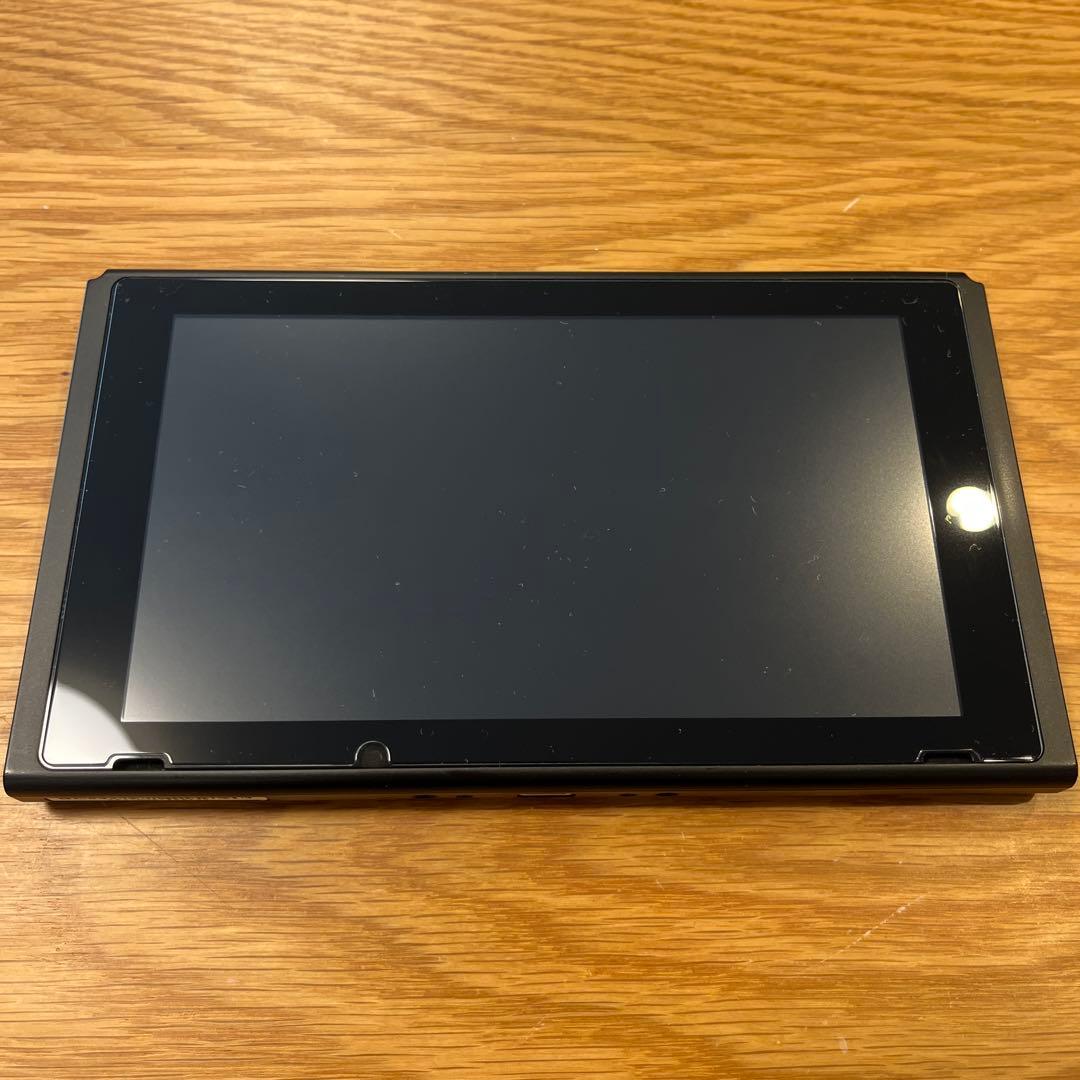 Nintendo Switch 本体（ジョイコン付き）