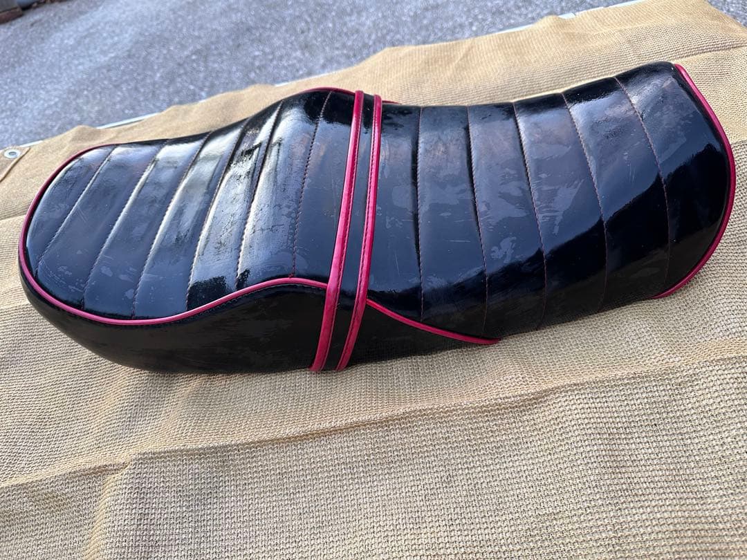 ジェイド250シート　　瑠偉