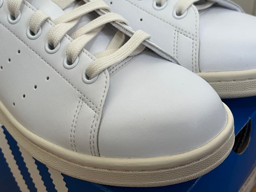 未使用品 adidas STAN SMITH TOMORROWLAND 26cm