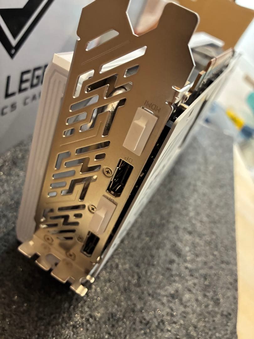 新品開封済みrx9070xt steel legend ASRock