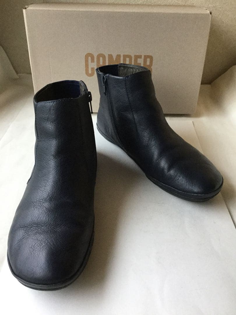 Camper ライトニナ　ダークブルー レザーショートブーツ　39サイズ