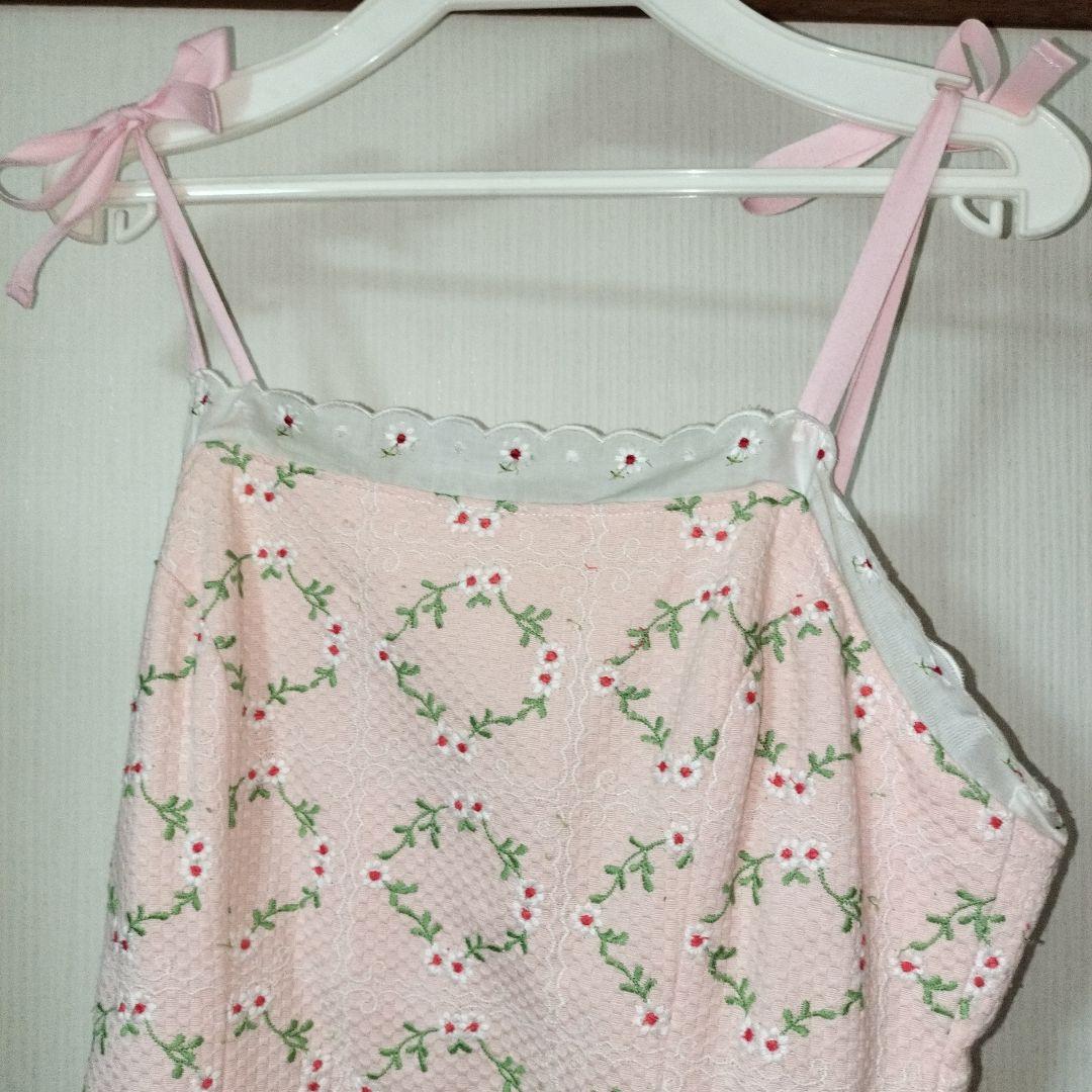 新品未使用　MILK ピンク　花柄　ワンピース　刺繍　肩リボン